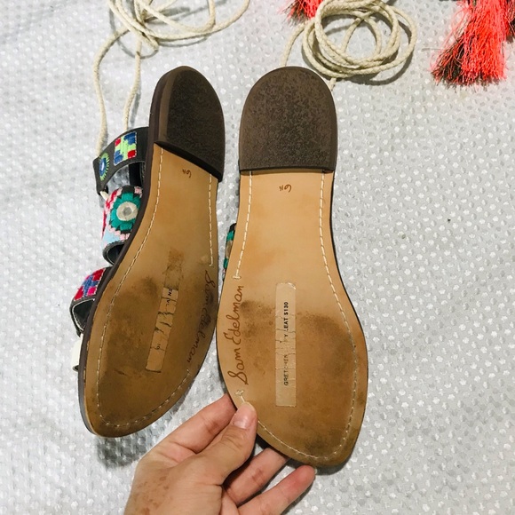 Sam Edelman boho tasseled Gretchen Sandals - Picture 6 of 7